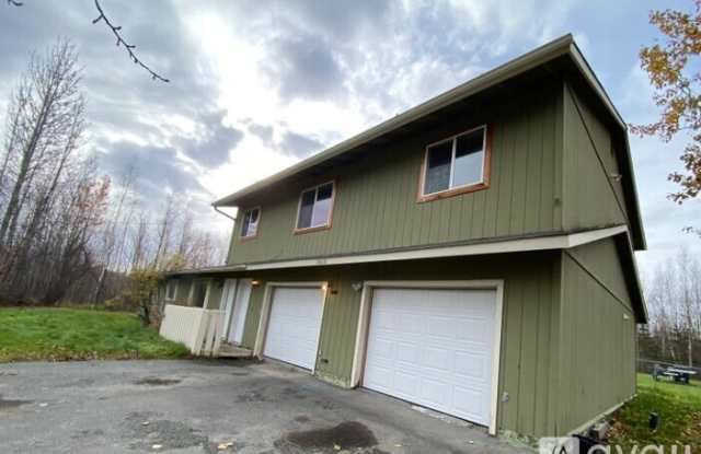 2400 W Snowcrest Dr
