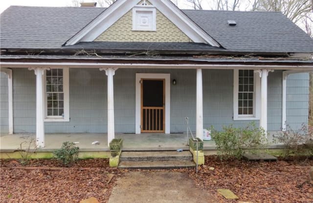 290 Henry Street SE - 290 Henry Street, Fair Oaks, GA 30060