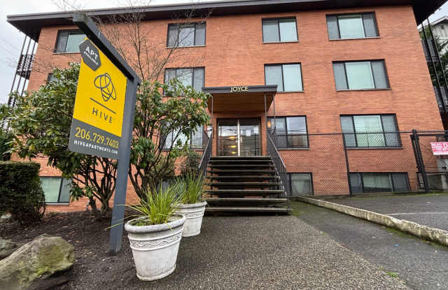 Photo of 13) 7101 Roosevelt