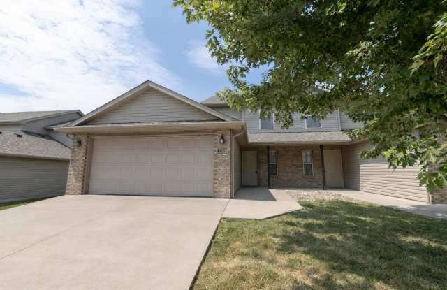 Large duplex in Vanderveen