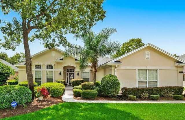 1513 HACKBERRY CT