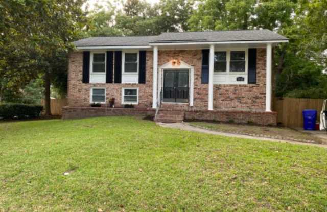 1528 Westway Dr