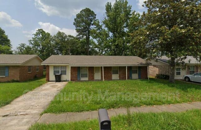 16813 Vermillion Dr - 16813 Vermillion Drive, Baton Rouge, LA 70819