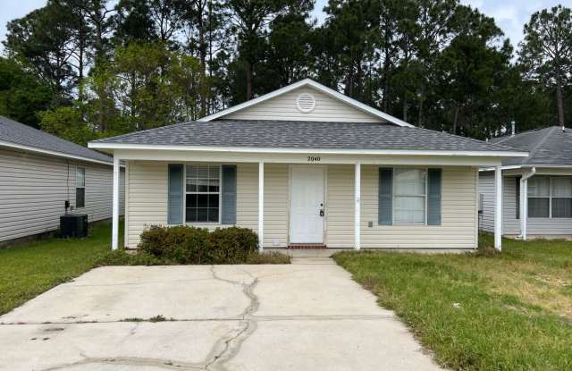 Cute 3 Bedroom - 2040 Marquesas Lane, Escambia County, AL 32506