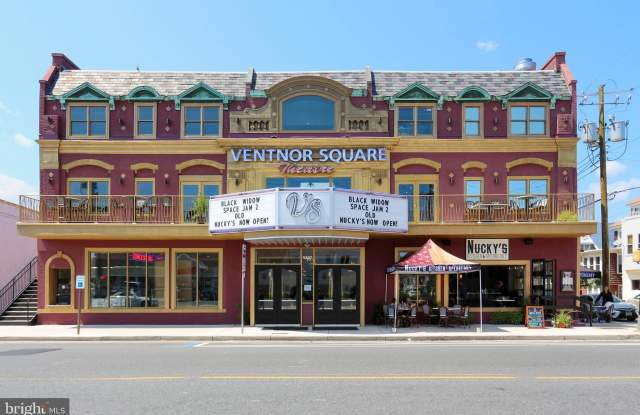 5123 VENTNOR Avenue unit: B