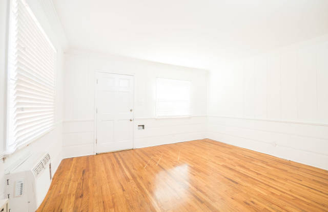 2956-3022 S. Robertson Blvd.