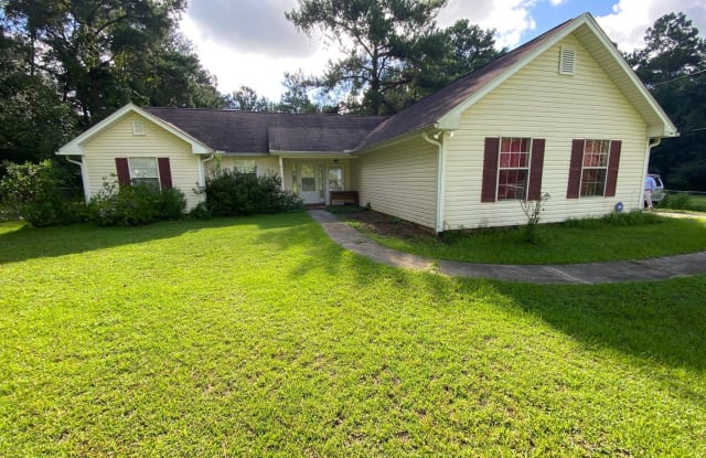 2213 Trimble Rd - 2213 Trimble Road, Tallahassee, FL 32303