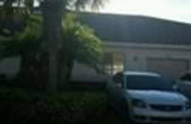 4991 SW 32nd Ave - 4991 Southwest 32nd Avenue, Dania Beach, FL 33312