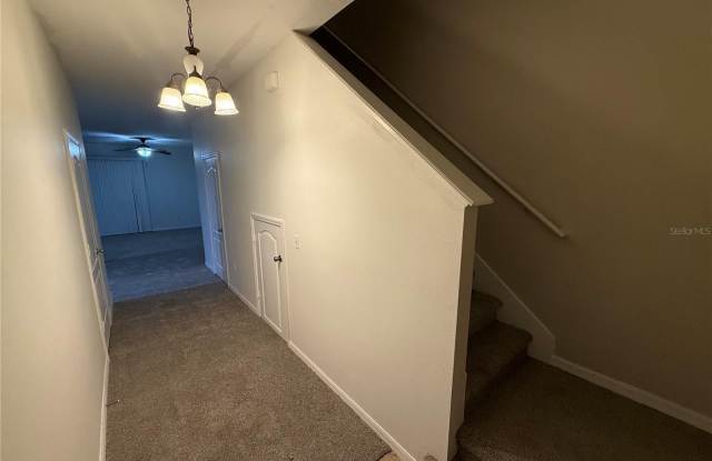 773 SPRING FLOWERS TRAIL