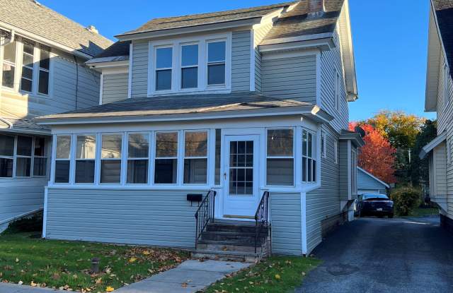 533 Whittier Avenue - 1