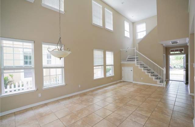 Beautiful 4BR/3.5BA Home with Dual Primary Suites in Harmony for Rent!