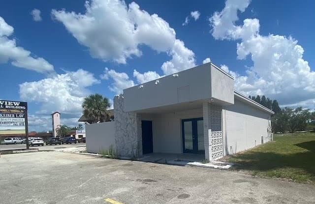 2411 Us 27 Highway S - 2411 U.S. 27, Highlands County, FL 33870