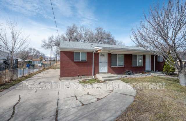 3362 4300 West