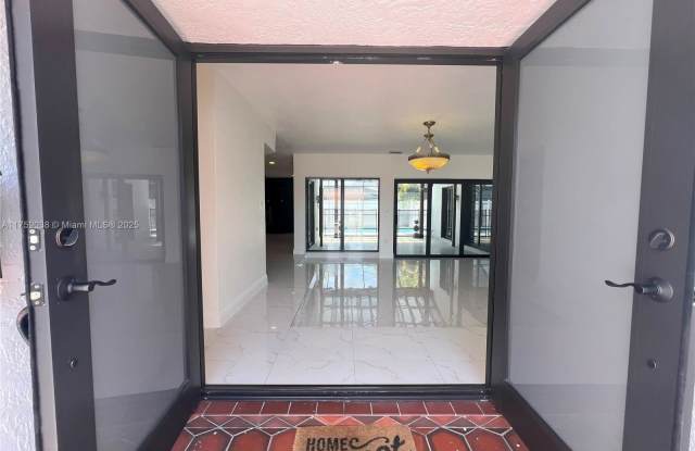 8735 Southwest 54th Terrace