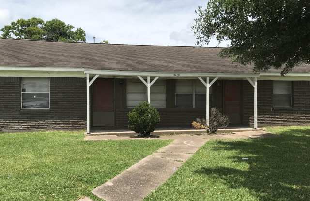 Riverbrook Apartments