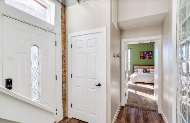 Photo of Urban Luxury with Stunning City Views – 2BR/2BA in Over-the-Rhine