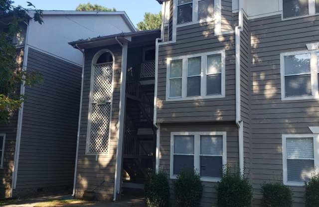 6756-5 Willowbrook Drive