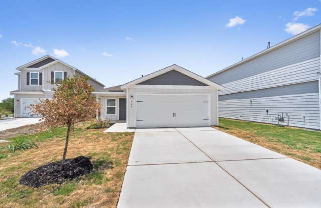 Photo of 966 Shady Brk, New Braunfels, Texas 78132