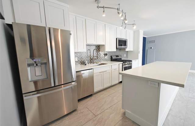 2215 Aloha Drive