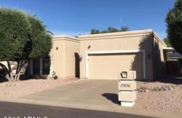 25858 S NEW TOWN Drive