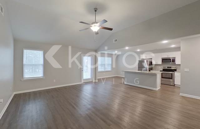 118 Western Red Cedar Drive