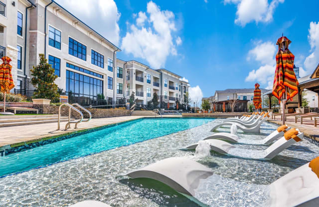 The Hendry Apartment Homes - Garland Tx Apartments For Rent