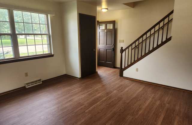 1230 Wisteria Ln.  Unit 2