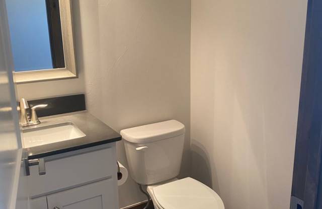 Photo of 3 Bed 2 1/2 Bath Condo in Bozeman