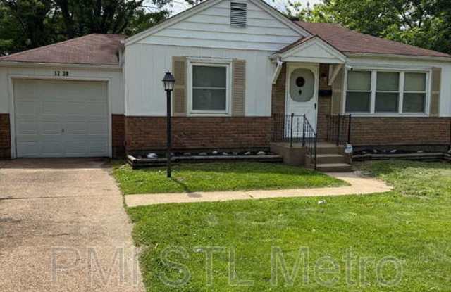 1238 Hoyt Drive