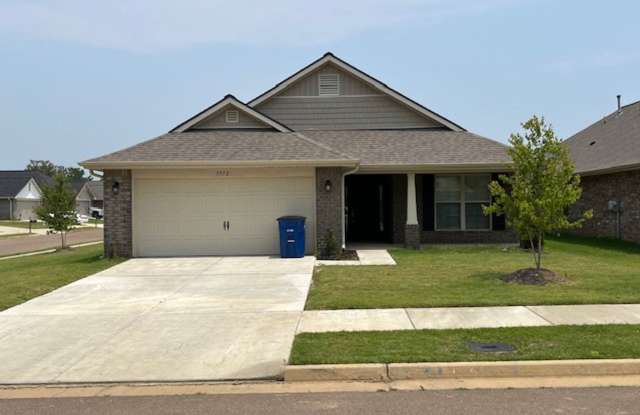 7772 Ferndale Dr - 7772 Ferndale Drive, Olive Branch, MS 38654