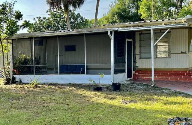 11349 Meadow Lane