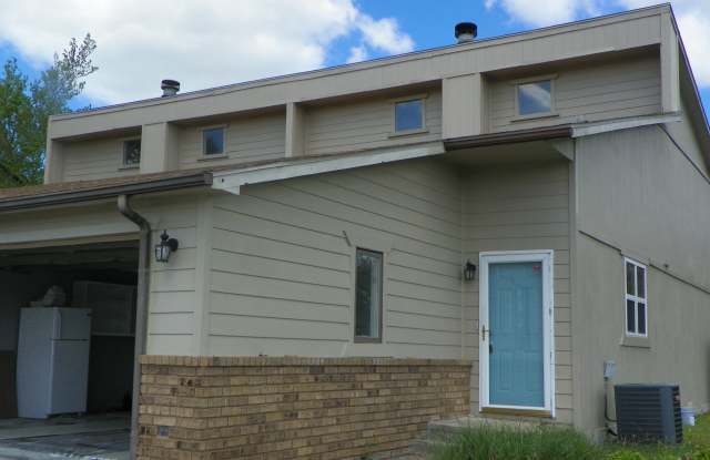 3521 East Laurel Street - 1
