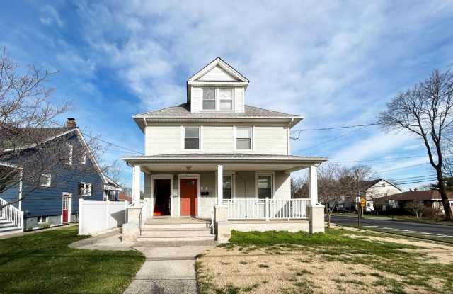 104 Thompson Street
