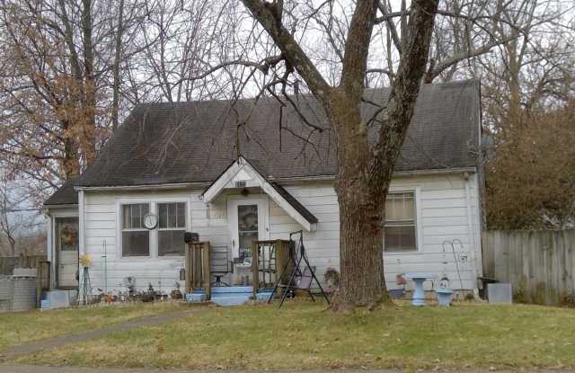 1120 Sparks Road