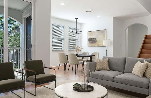 Photo of 4371 SW 160th Ave