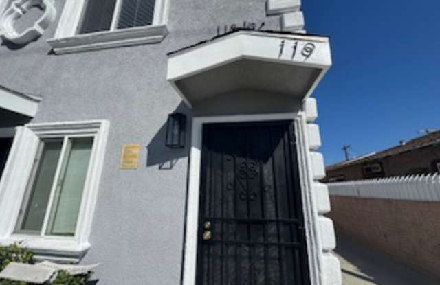 Photo of 119 W. Century Blvd.