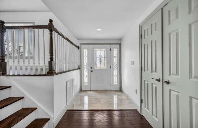 30 Huckleberry Drive South
