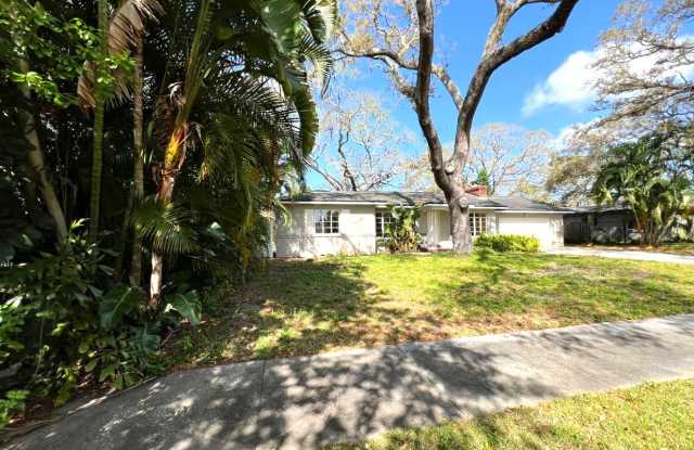 302 Casler Ave
