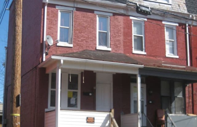 627 Cleveland Ave. - 627 Cleveland Avenue, York, PA 17401