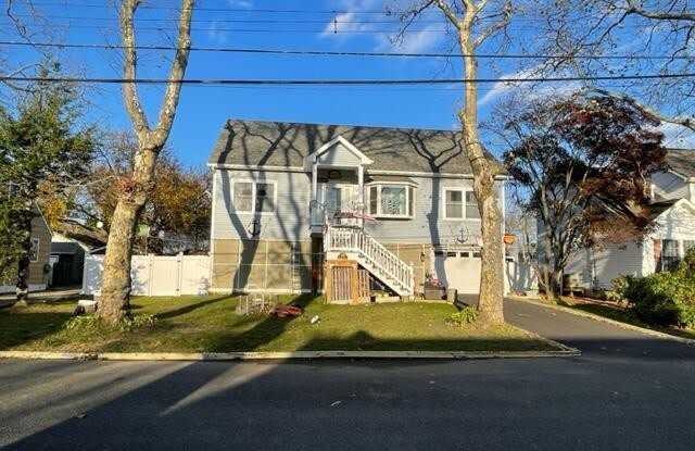 300 Pine Avenue