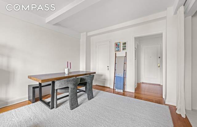 201 West 16th Street