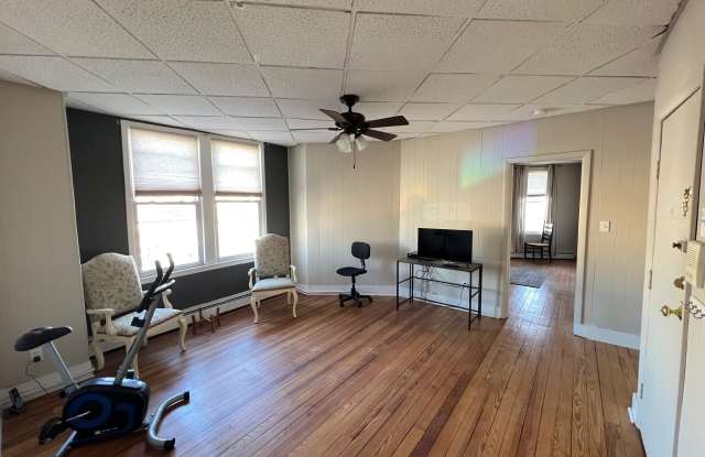 4319 BERGEN TURNPIKE