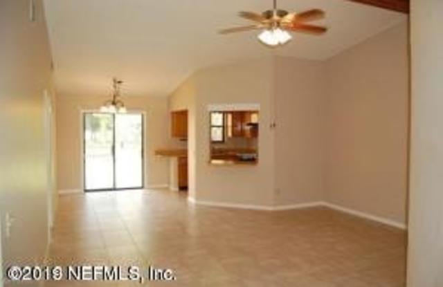 2939 LAKESIDE VILLA Drive unit: G