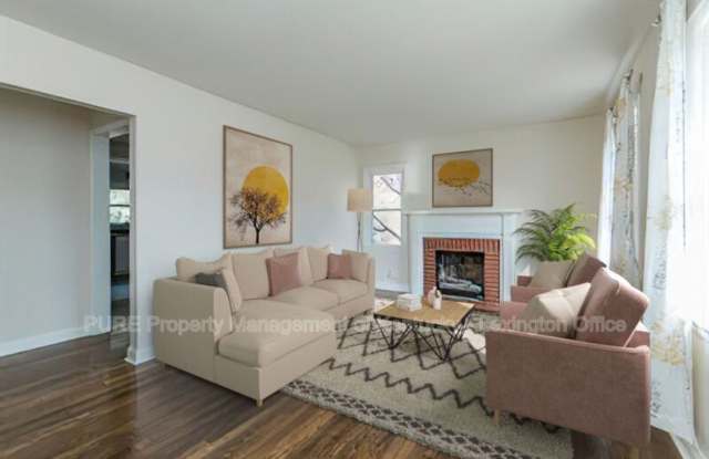 574 Bob-O-Link Drive