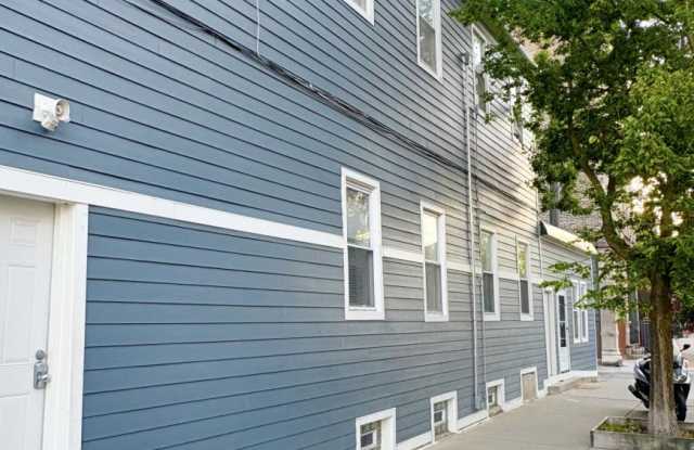 Photo of 1900 South Throop