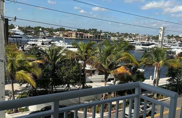 Photo of 200 S Birch Rd