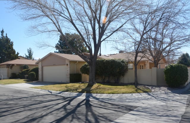 10600 CLYBURN PARK Drive NE - 10600 Clyburn Park Drive Northeast, Albuquerque, NM 87123