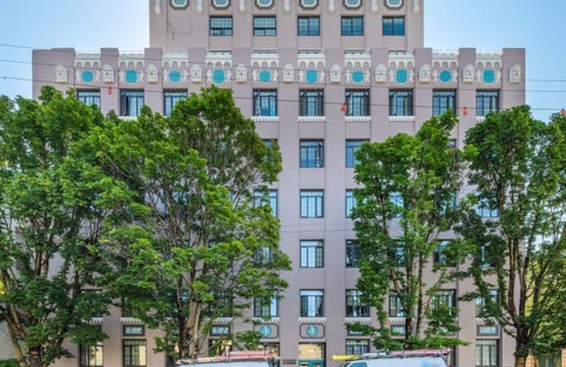 Lafayette Apartments