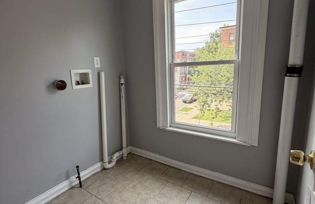 90 Rosette Street - 2