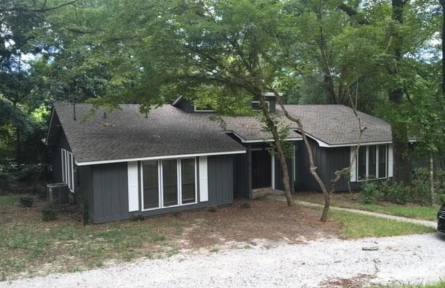 22781 Hillwood Road - 22781 Hillwood Road, Fairhope, AL 36532